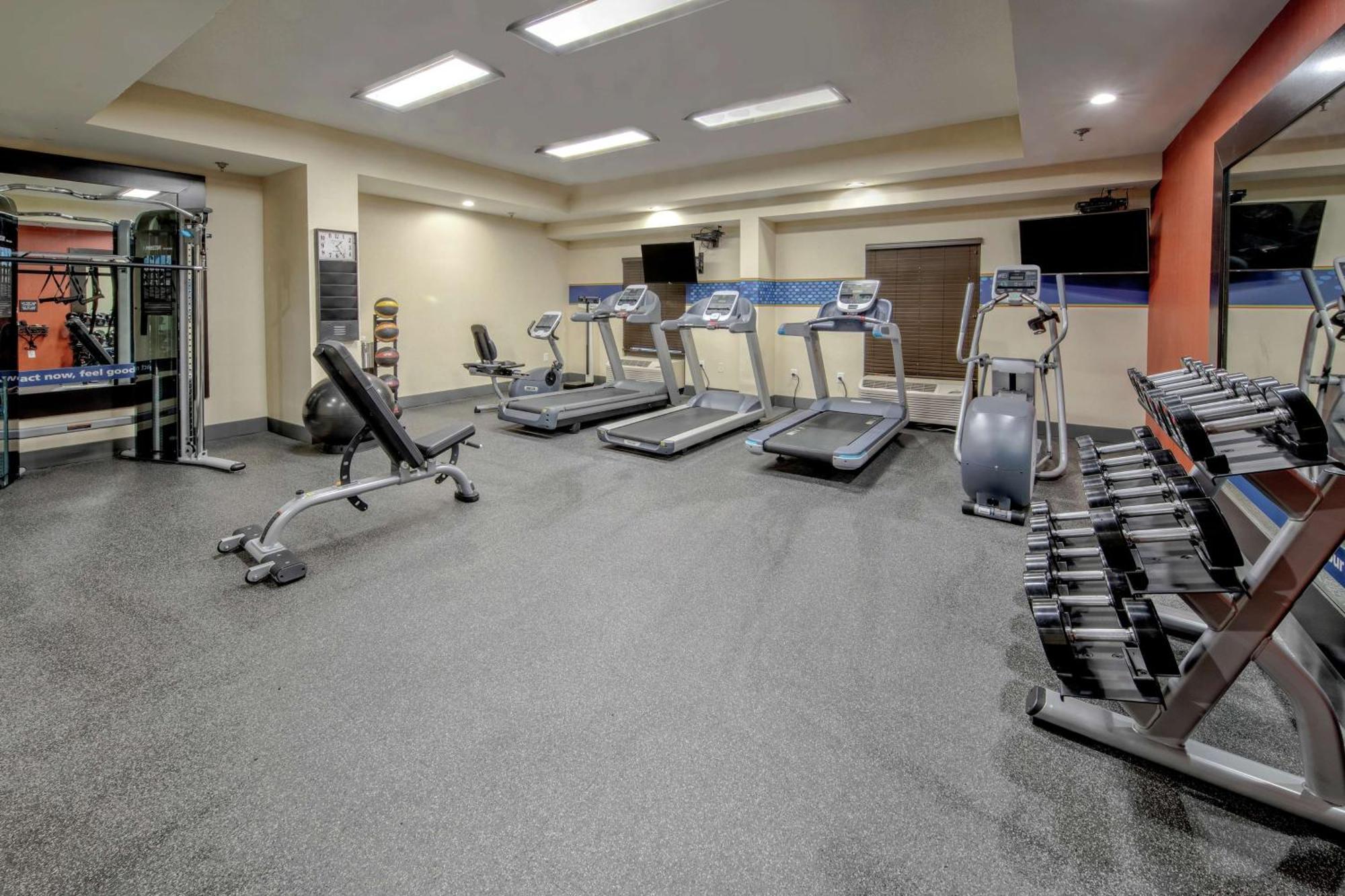 בארטלט Hampton Inn & Suites Memphis-Wolfchase Galleria מראה חיצוני תמונה